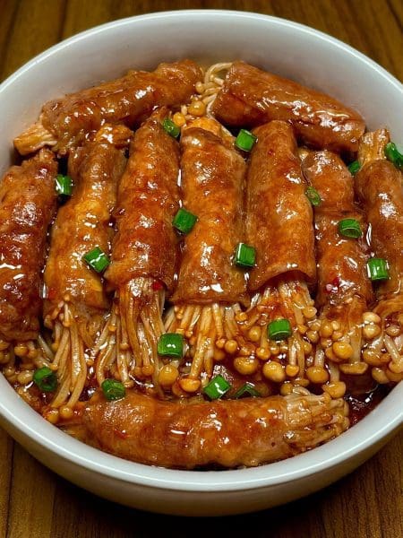 金针菇這樣做，酱汁浓郁，配米饭吃太香了