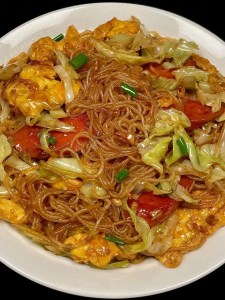 炒麵這樣做，太好吃了 ，色香味俱全
