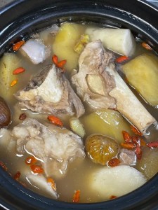 每天一碗汤，老婆似一朵花，汤鲜味美，养容又养颜