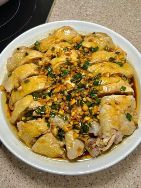葱油鸡這樣做，超嫩滑的鸡肉，配上这香逆天的料汁，简直了