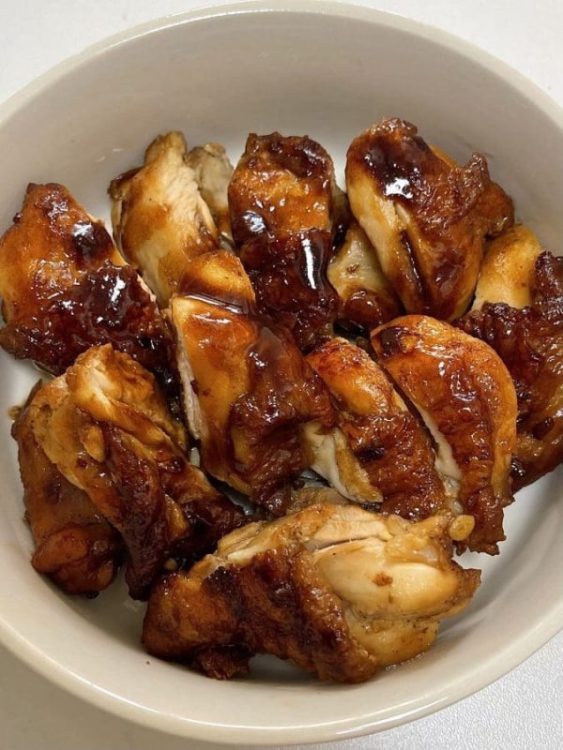 鸡肉鲜嫩多汁 照烧汁拌饭简直一绝！！
