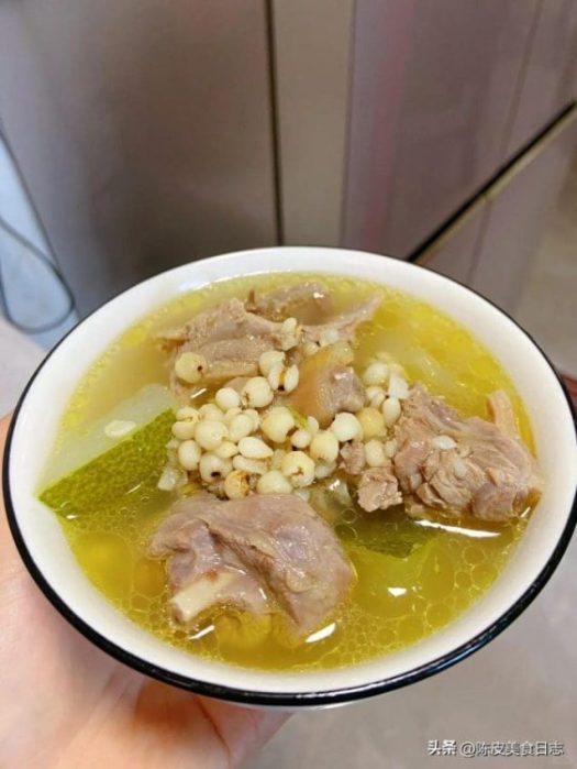 去湿降火汤，清甜鲜美，好喝还掉秤