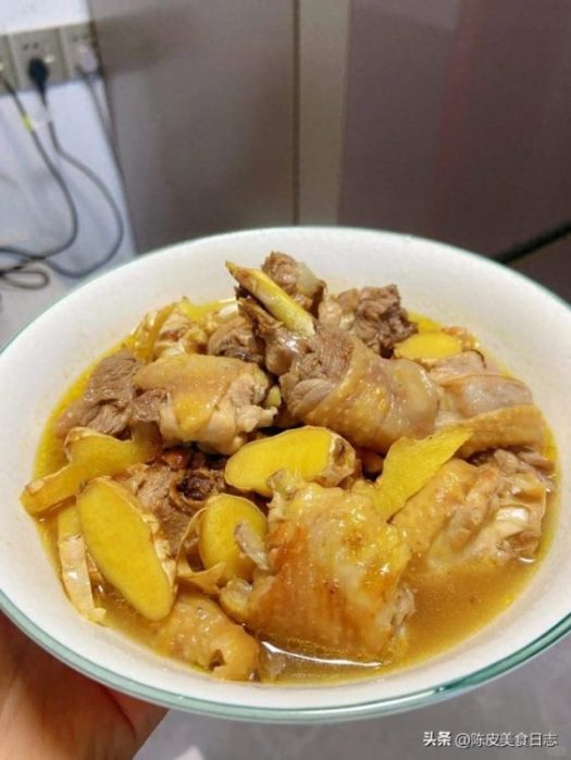 阿姨教我的“姜酒鸡”，脸色红润润，冷天手脚都热乎乎的