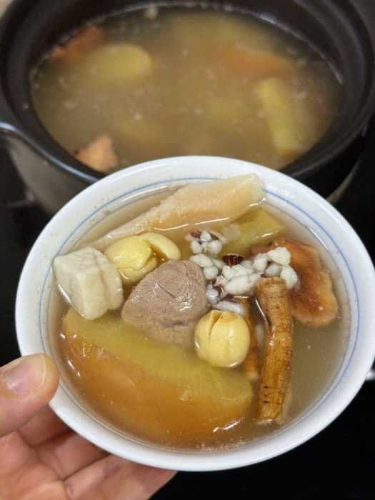 老伯伯的“强力抽湿汤”，连喝三天，整个人都顺畅了