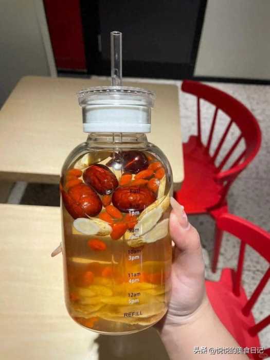 连续喝了三个星期的“神仙水”，气色更红润了