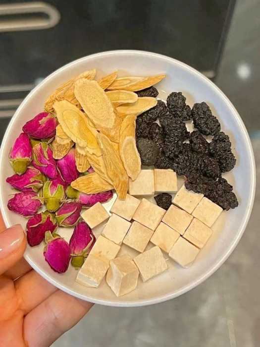 感谢网友分享的“素颜发光水”，面膜可以省下了