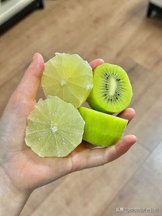 给大家分享一天掉4斤的小妙招，裤头松到都挂不住了