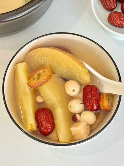 比山药健脾强10倍！这食材家家有，建议每周吃2次，脾胃好吃饭香