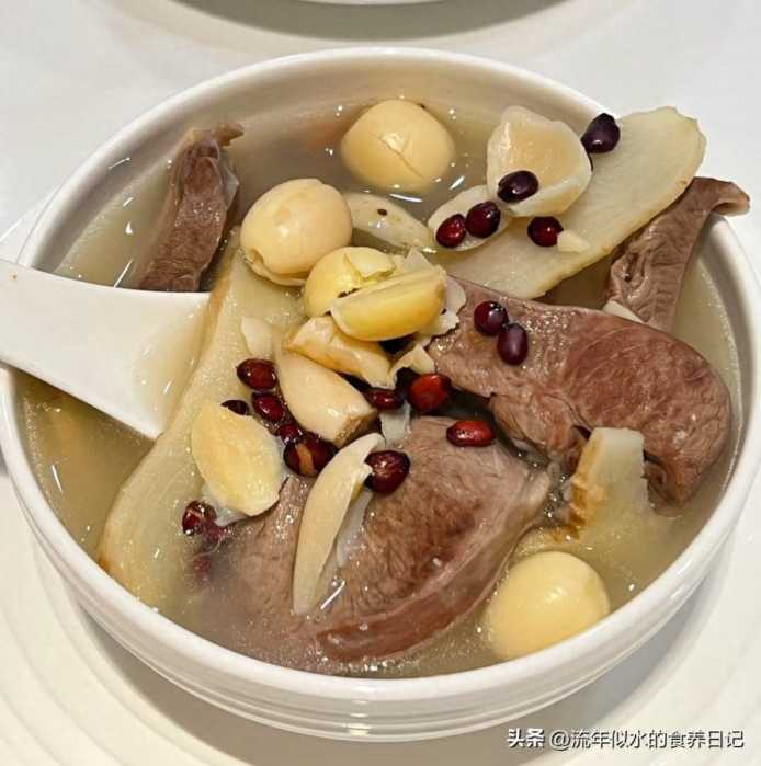 夜里易醒难入睡？这碗“安神汤”连喝一周，让你一觉到天亮！