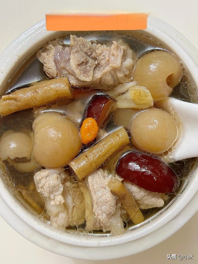 冬天吃一果，中药不用喝，一健脾，二安神，三补气血，冬天使劲吃
