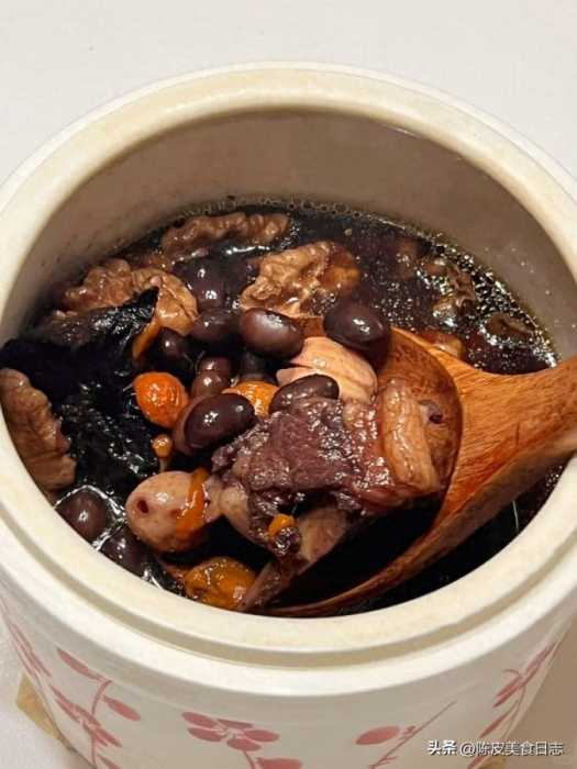 晚上睡不好，头发一掉一大把，就喝这一碗